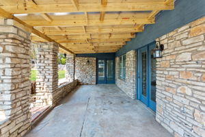 113 Ridge Oak Dr, Georgetown, TX 78628, USA Photo 5