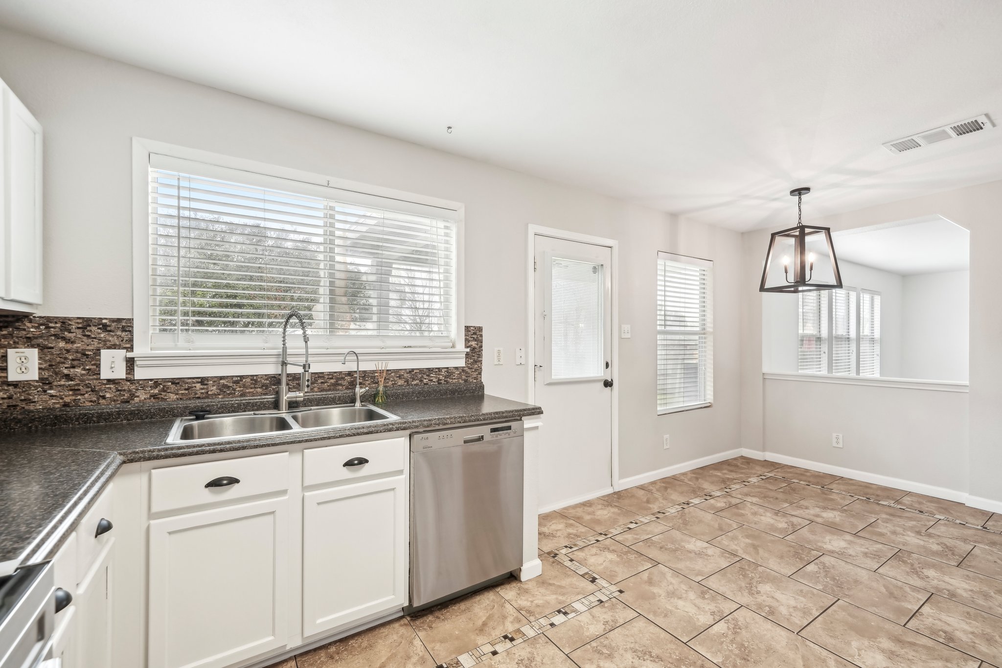 S Willow Way-014.jpg