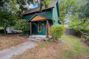 SE 74th Ave Portland -005