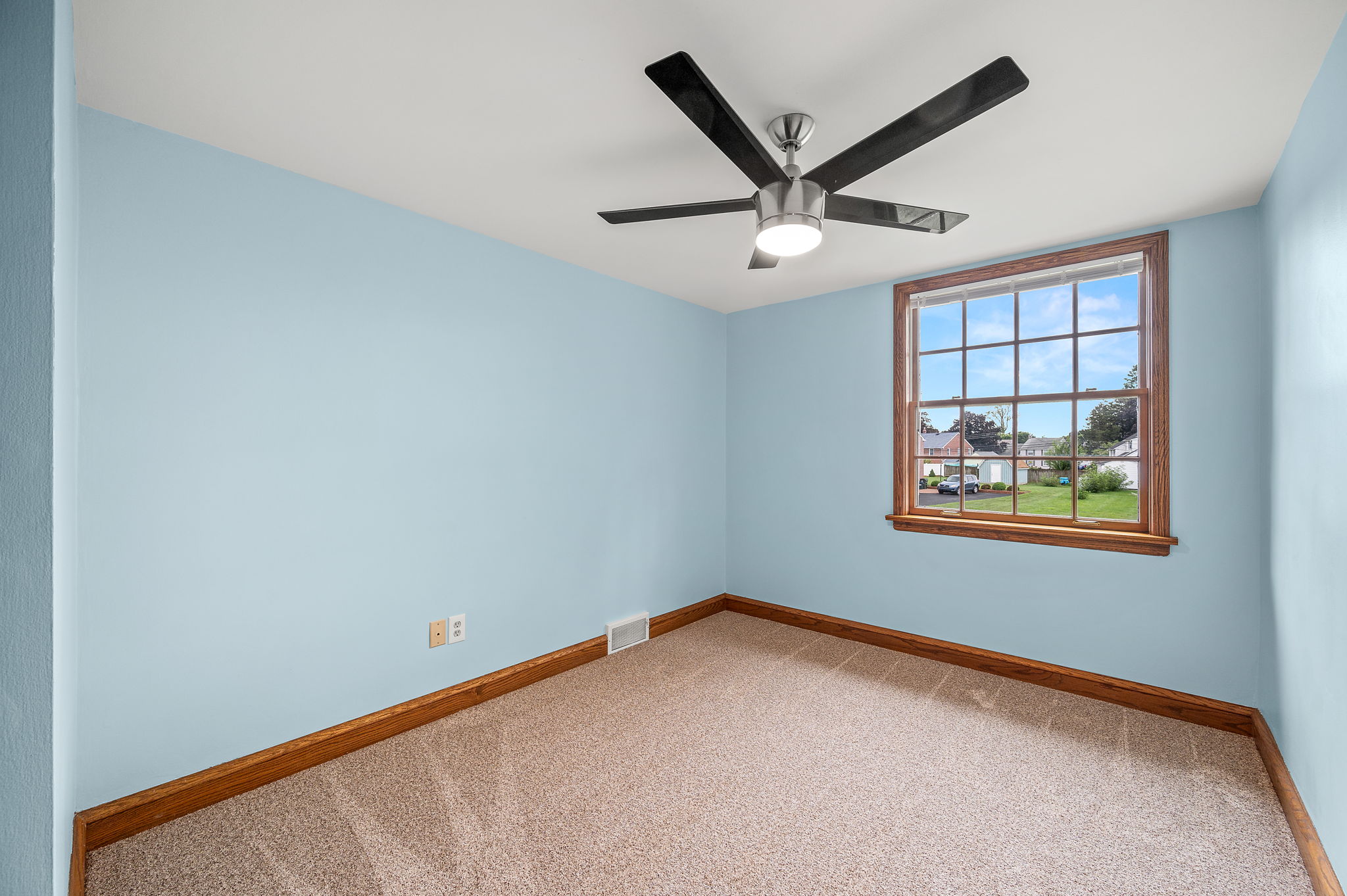 113 Westminster Dr-11
