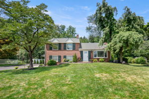 113 Westminster Dr-2