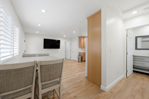  Photo 86