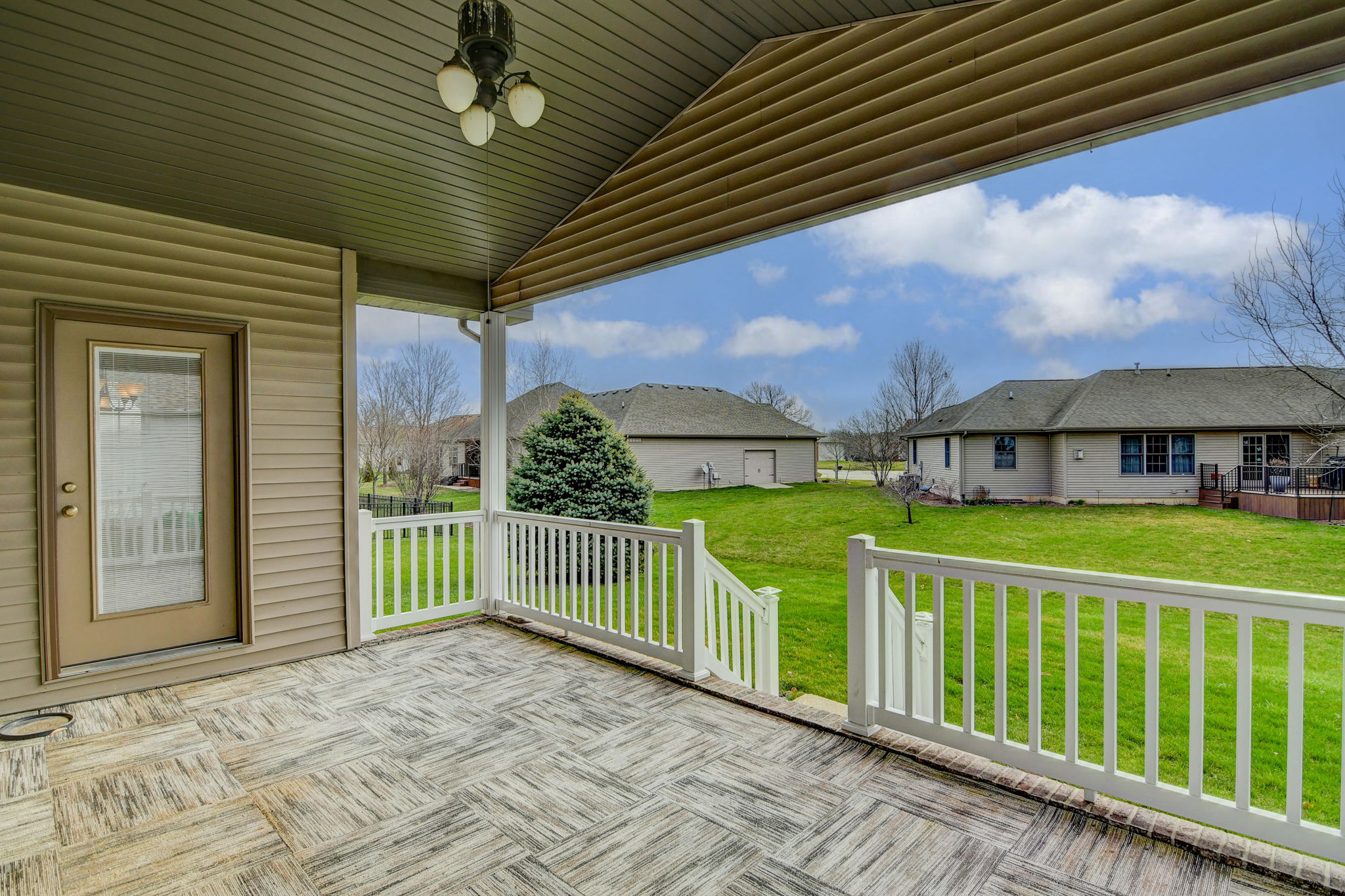 1130 Fountain Park Drive, Sherman, IL 62684 Design Eyes Photography