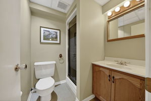 Photo 49