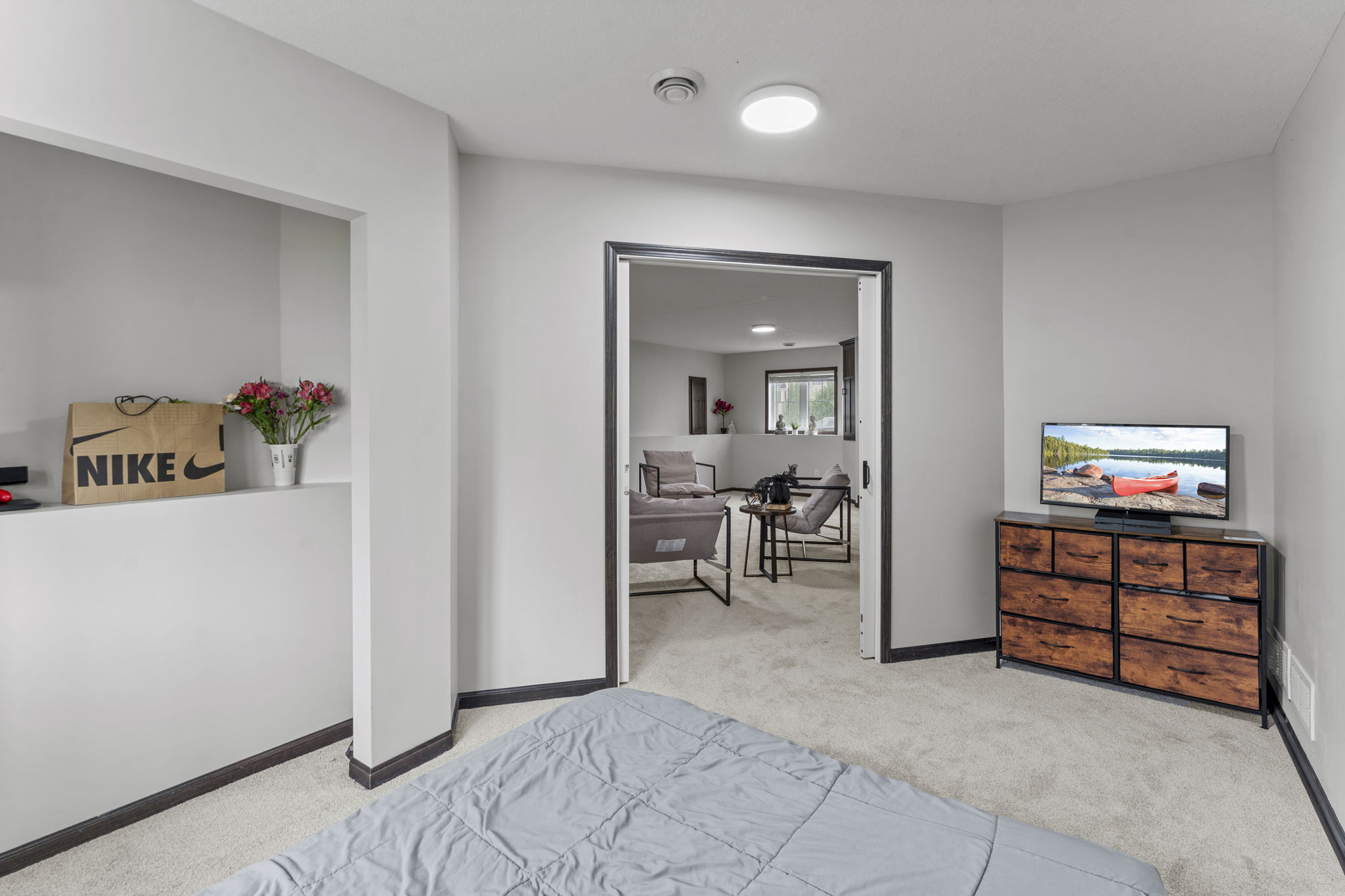 LL Bedroom 5/Office