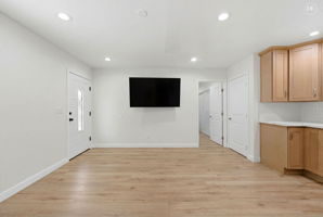  Photo 38