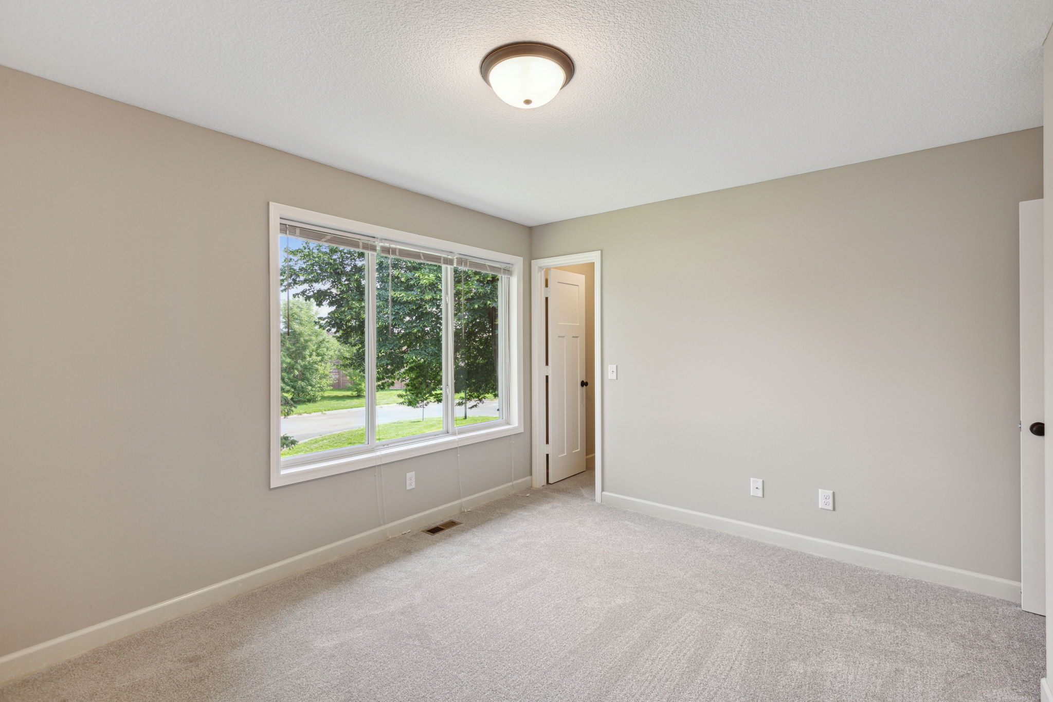 11_Interior