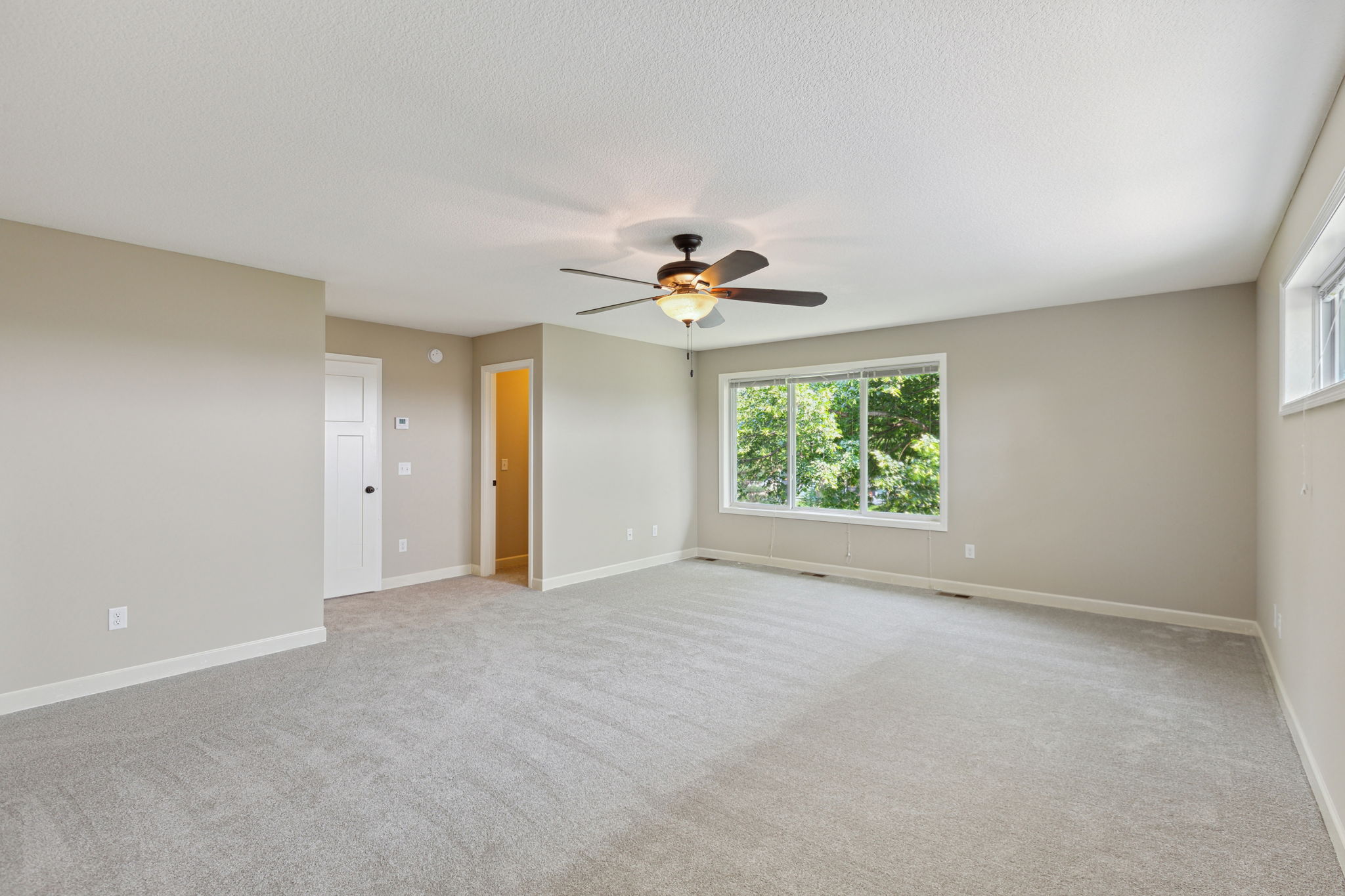 15_Interior