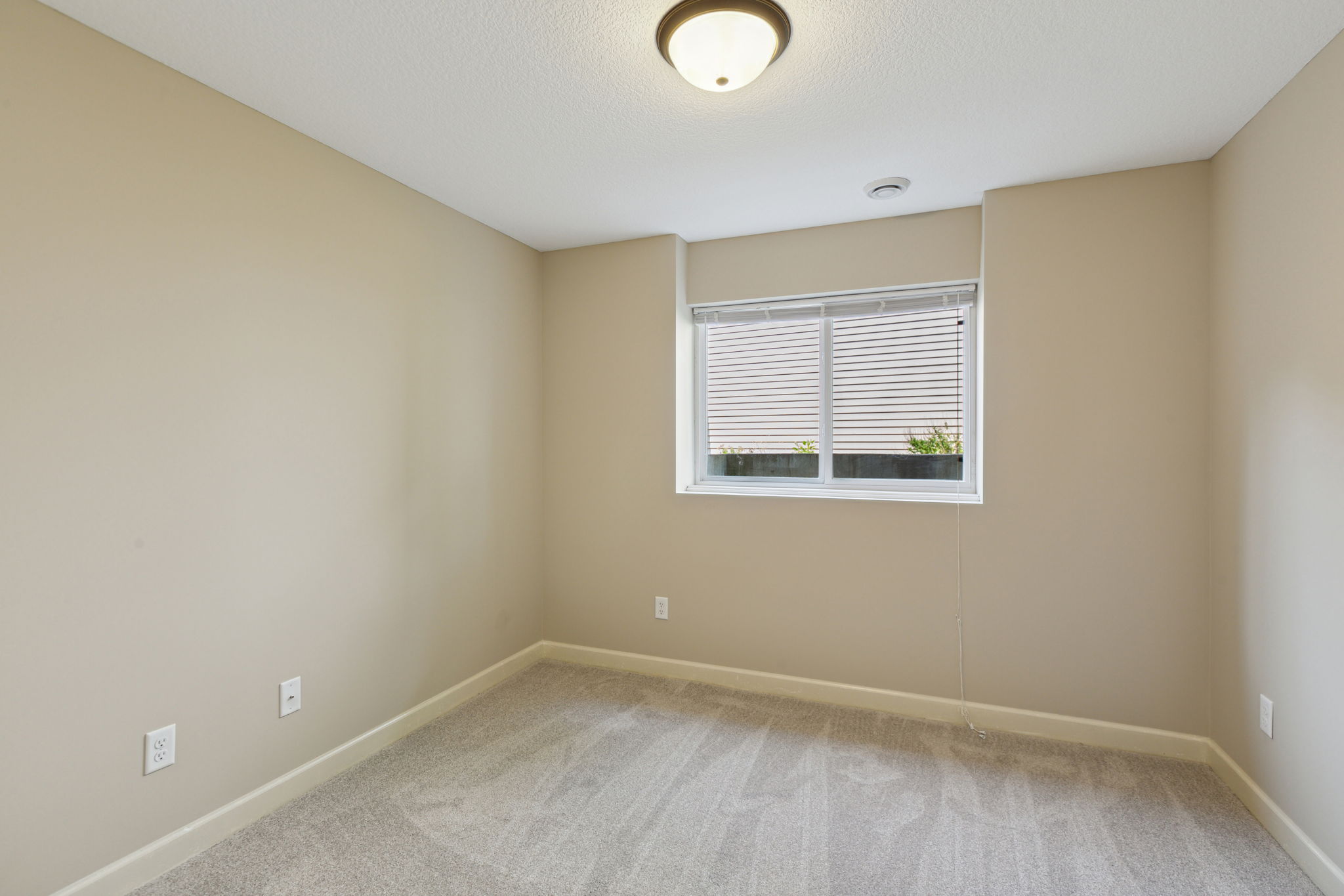 21_Interior