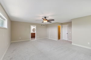 16_Interior