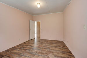  Photo 37