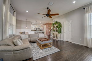 Great Neck Rd-022