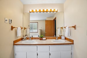 NW 8th Ct-S2005-064.jpg