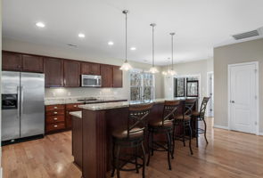 10-Kitchen
