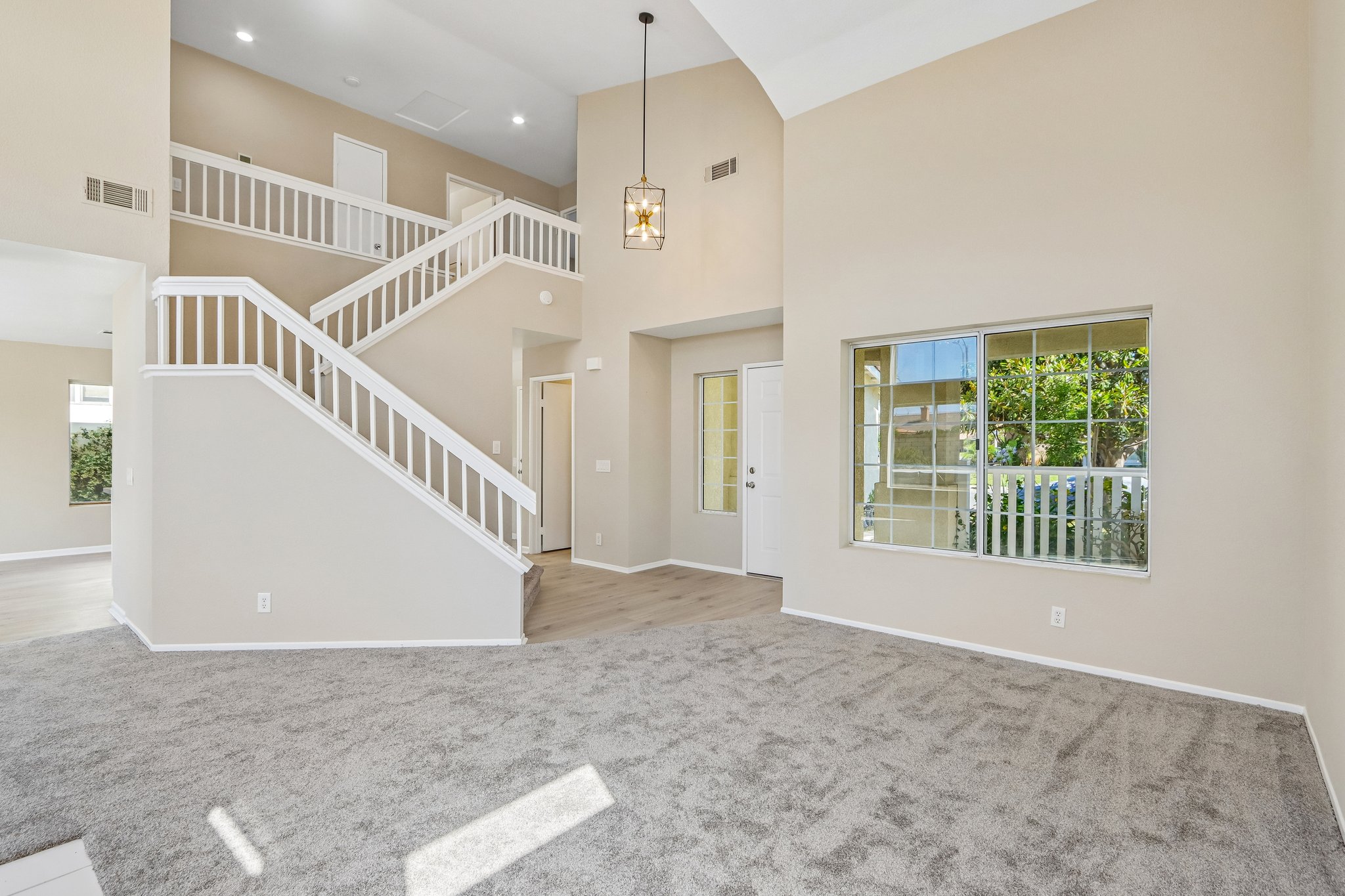 Autumnwood Ln-S1405-016.jpg