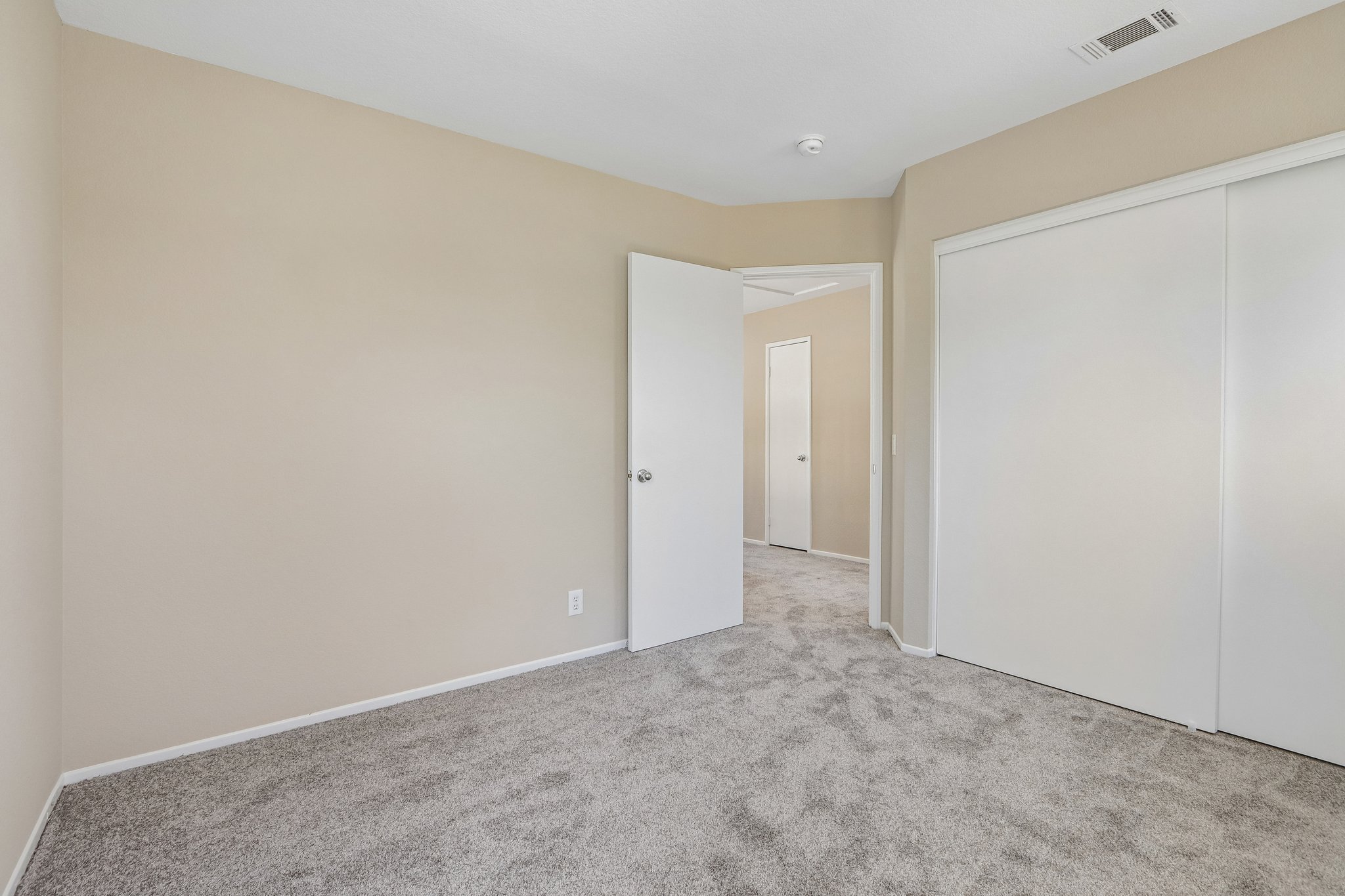 Autumnwood Ln-S1405-022.jpg