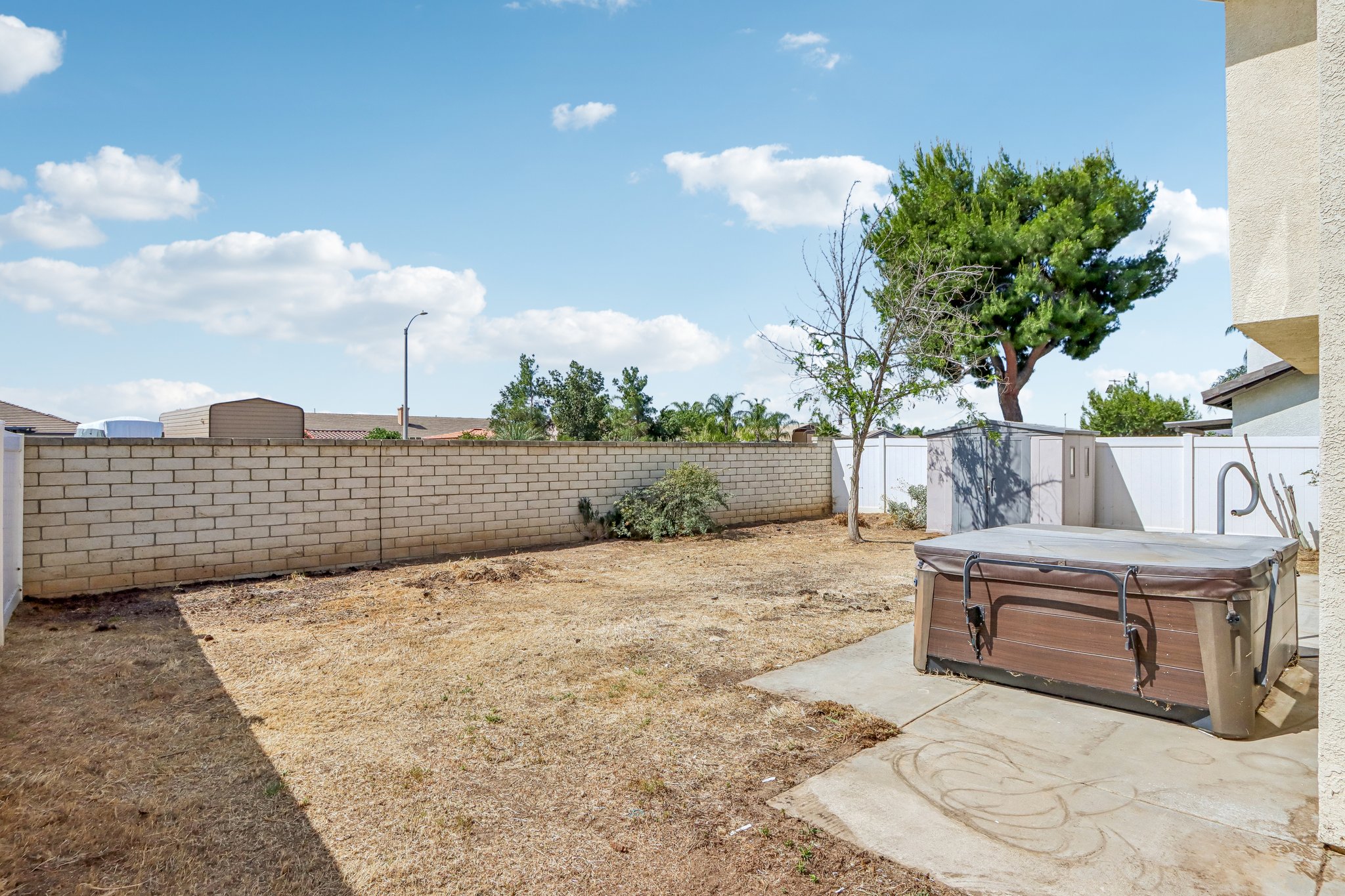 Autumnwood Ln-S1405-036.jpg