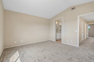 Autumnwood Ln-S1405-027.jpg