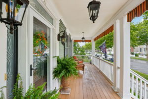 Lake Dr-S2406-006