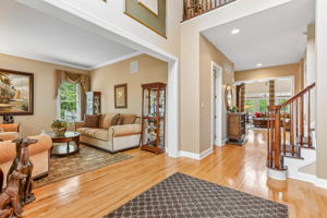 Lake Dr-S2406-012