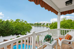 Lake Dr-S2406-071