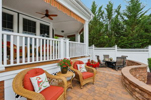 Lake Dr-S2406-083