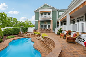 Lake Dr-S2406-085