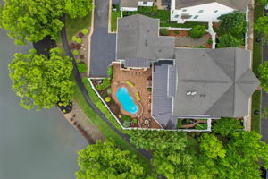 Lake Dr-S2406-094