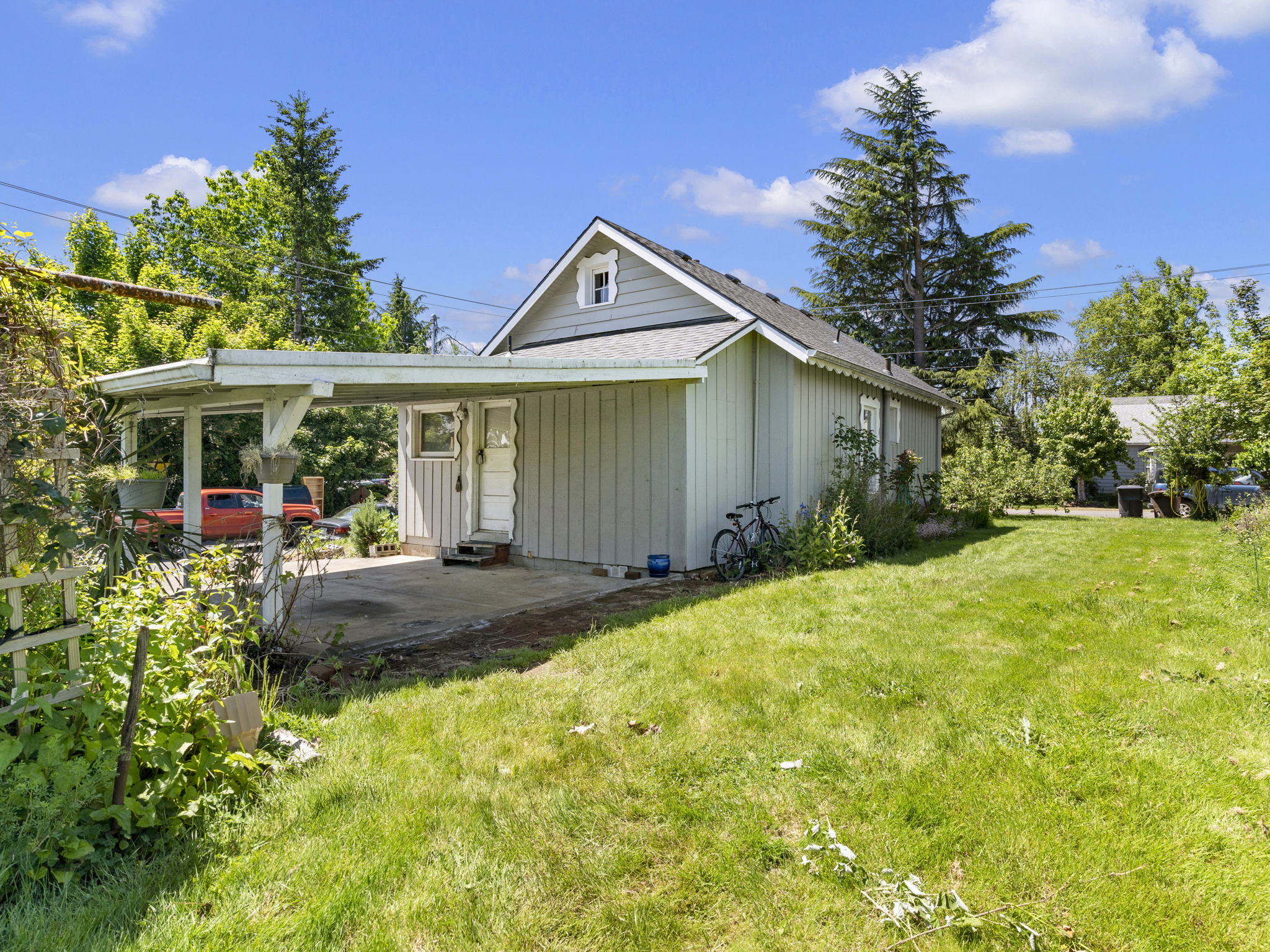 1131 Leonard St, Oregon City, OR 97045 TS Media Co.