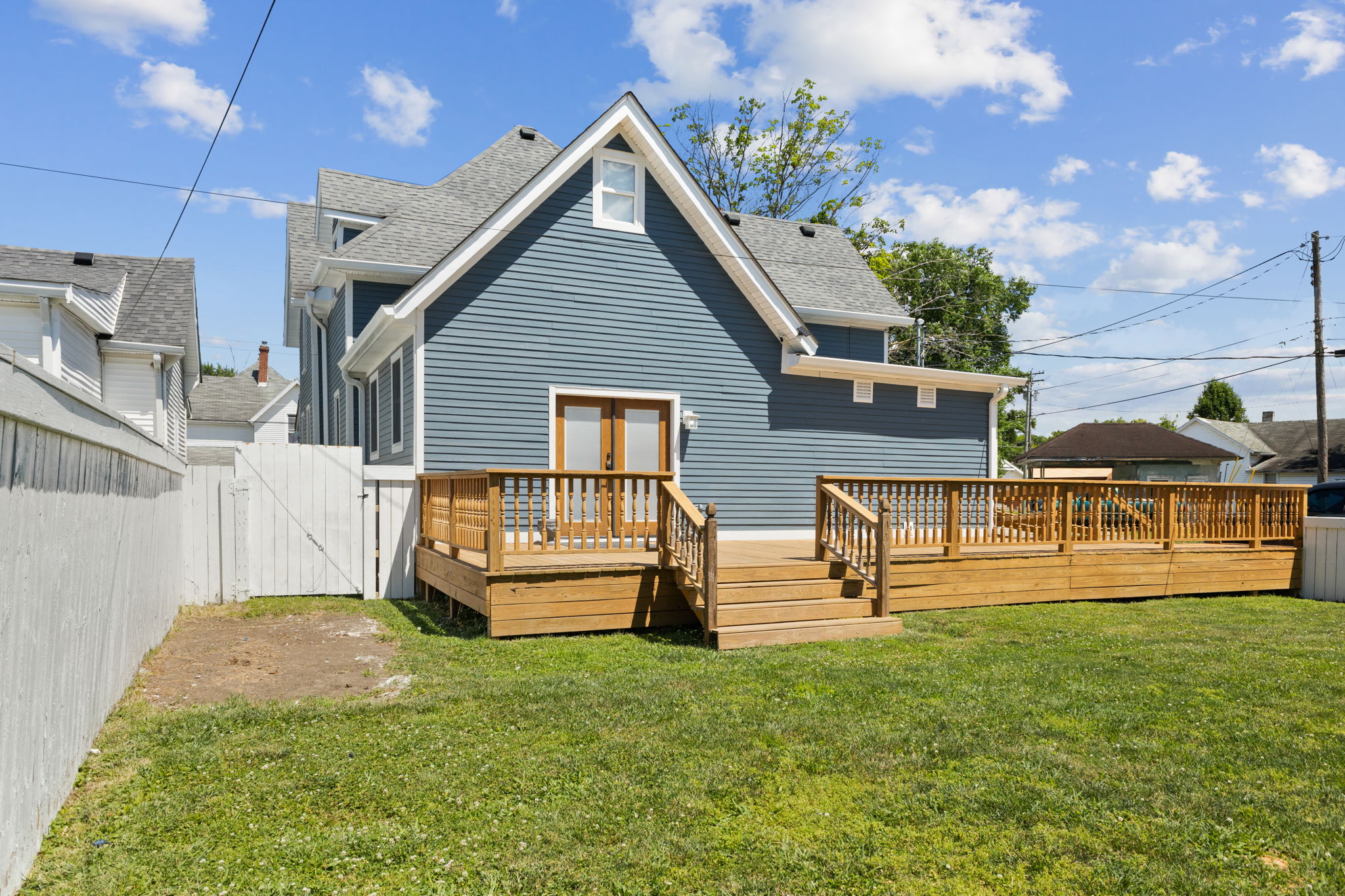  Photo 46