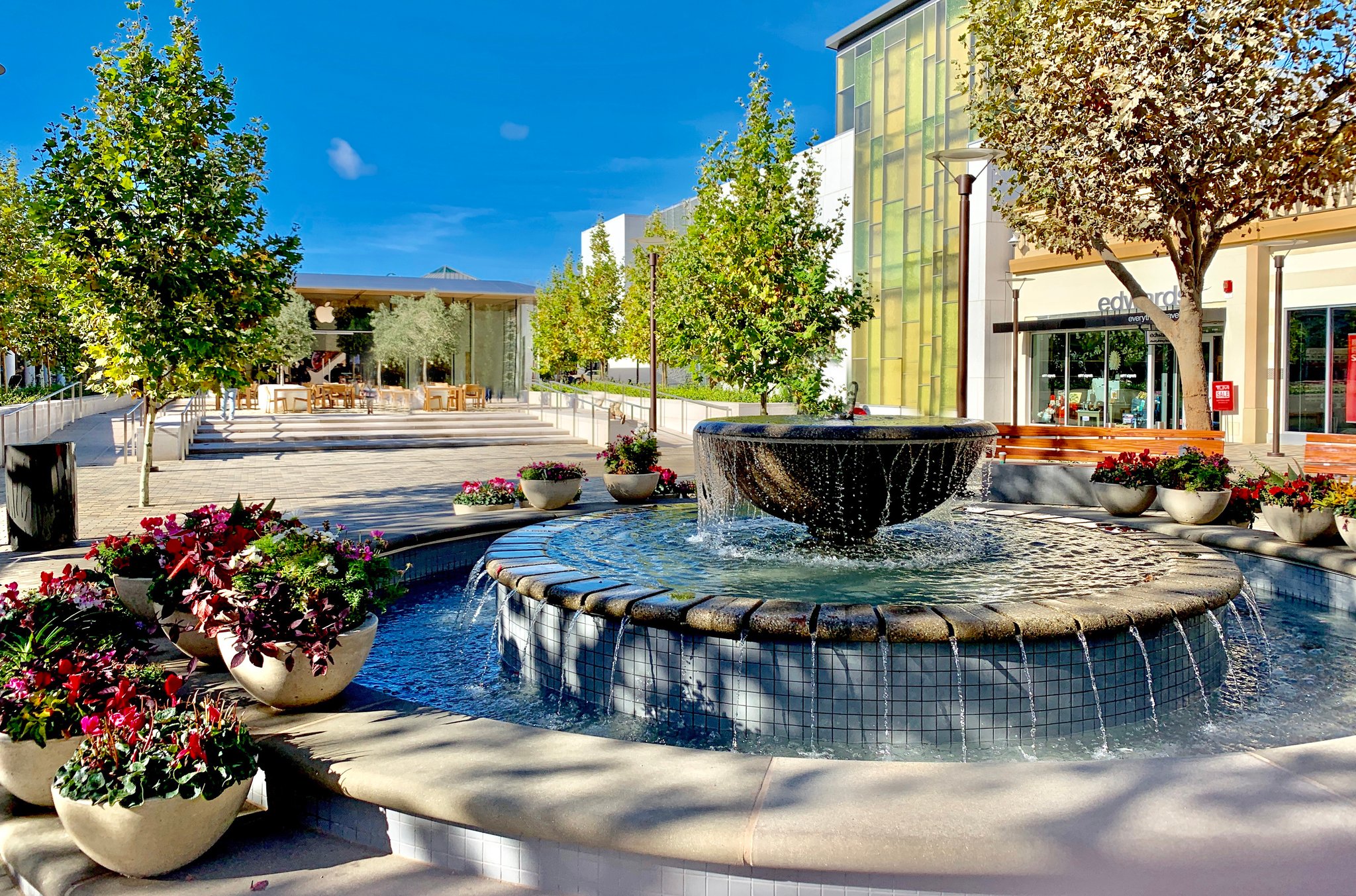 1131 S Villa Way, Walnut Creek, CA 94595, USA Photo 26