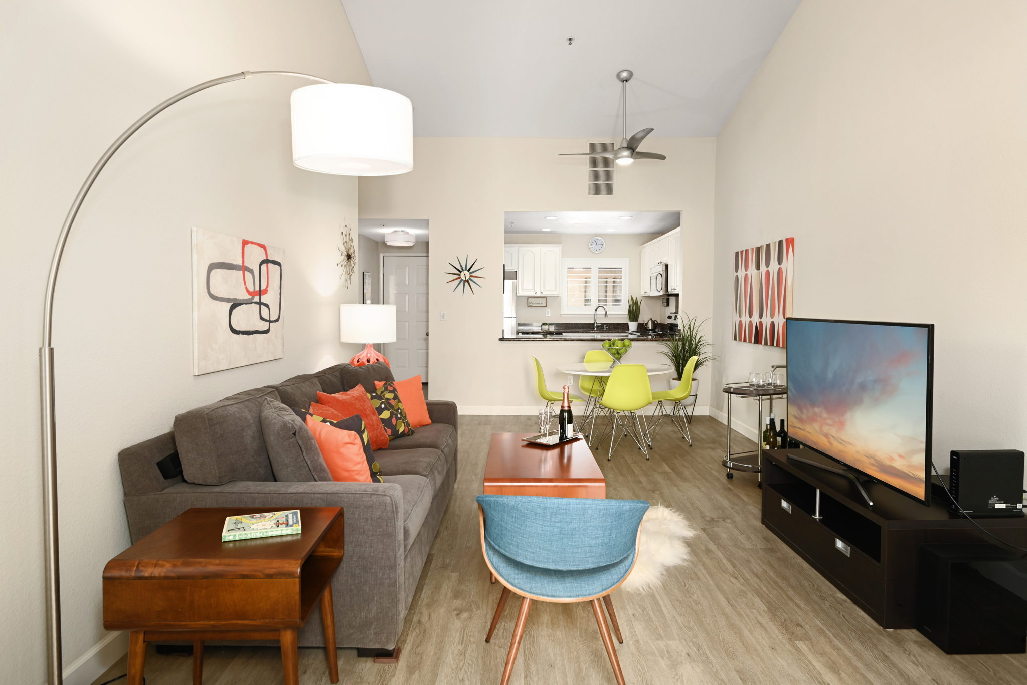 1131 S Villa Way, Walnut Creek, CA 94595, USA Photo 4