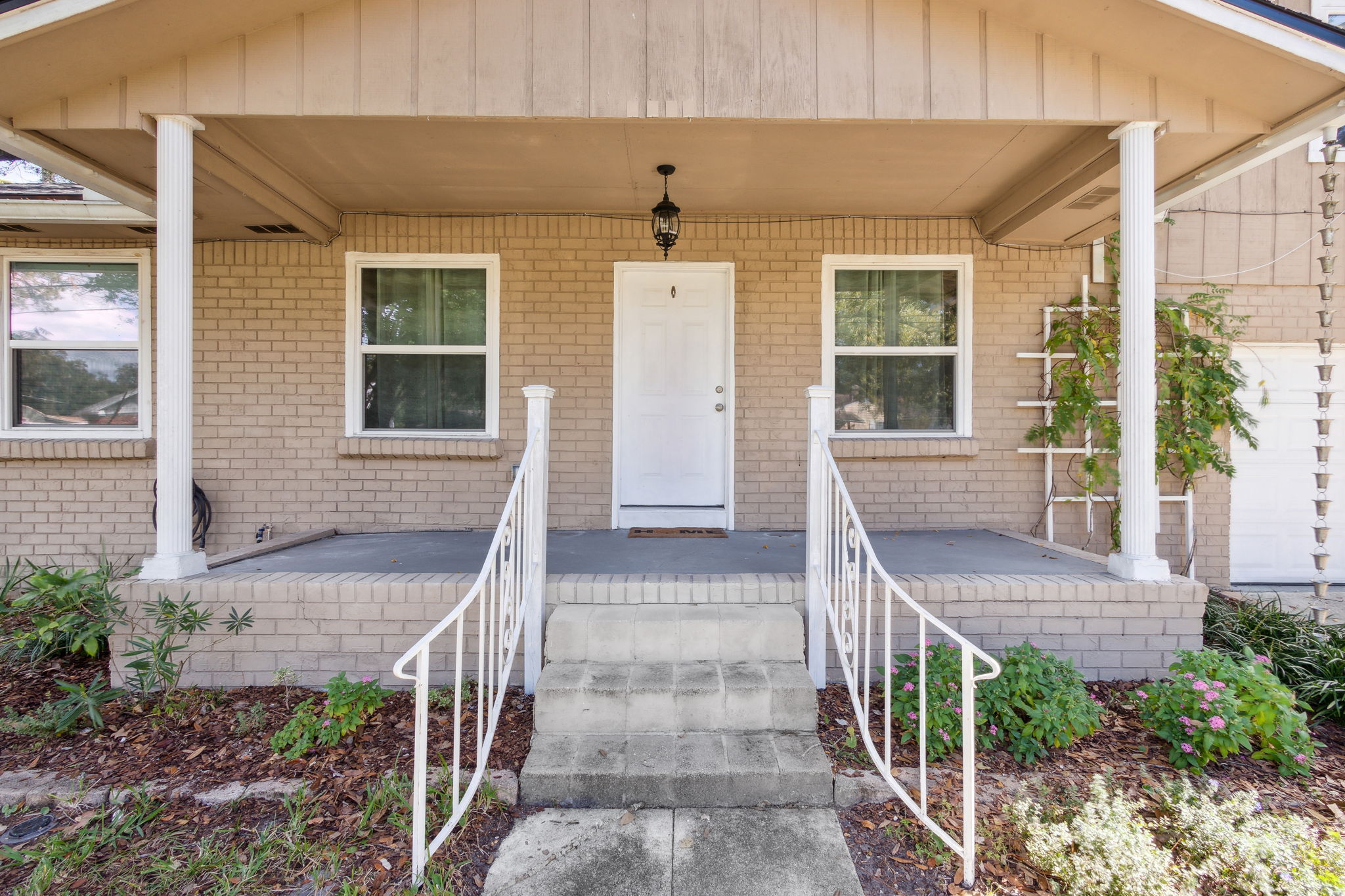 Front Entry Detail