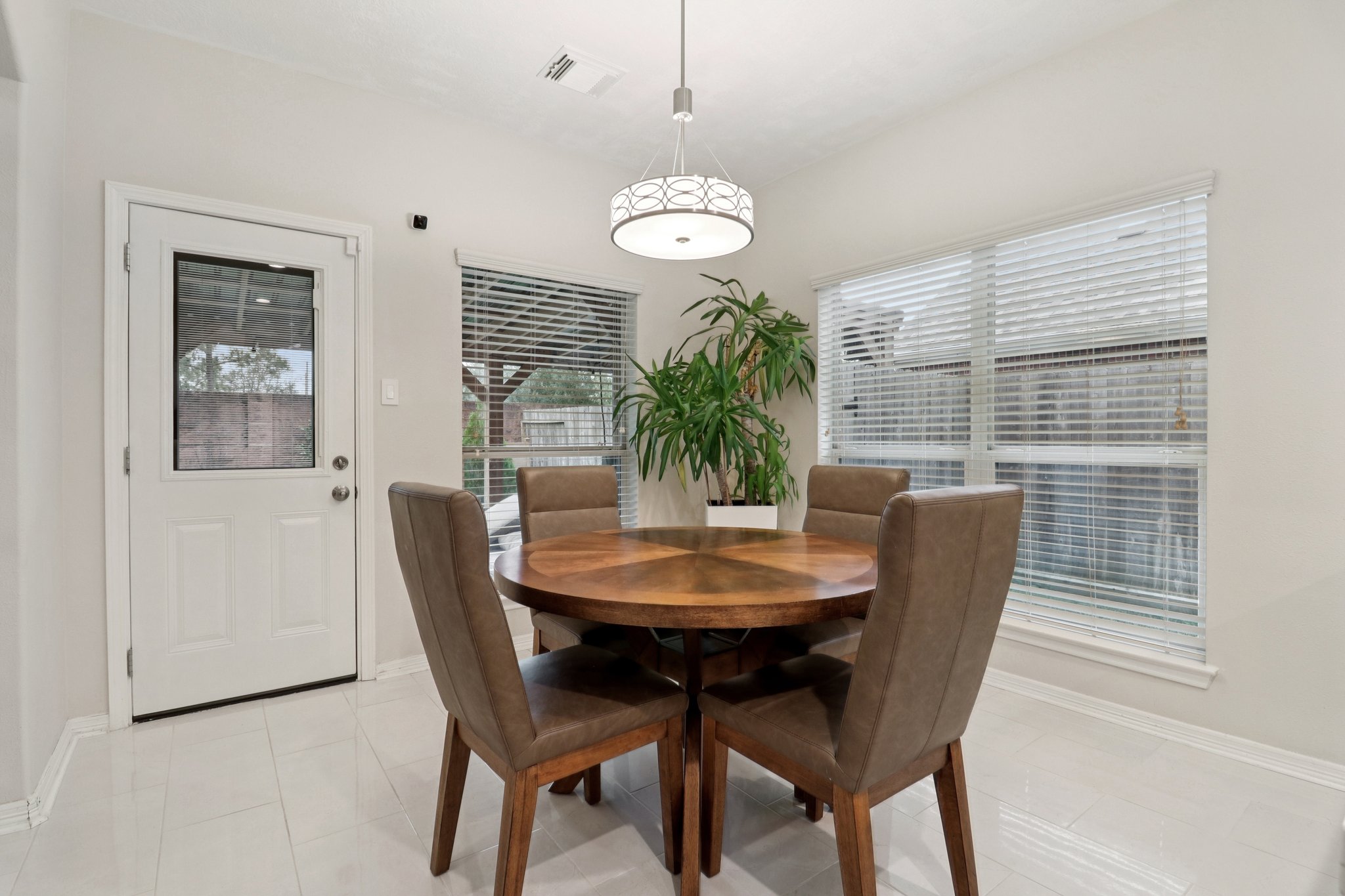 Starlight Bay St-S0901-018.jpg