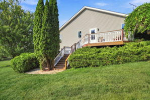  Photo 4