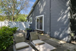  Photo 44