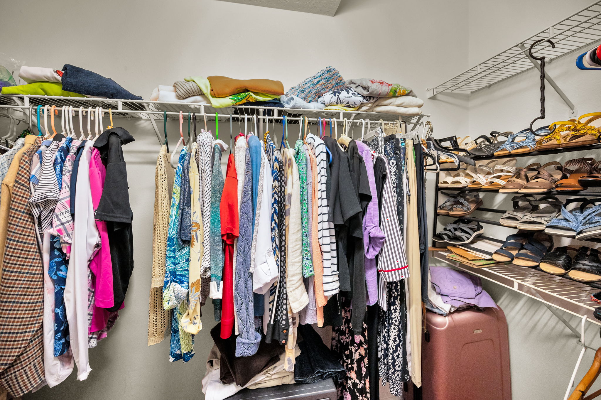 Primary Bedroom Walk-in Closet2