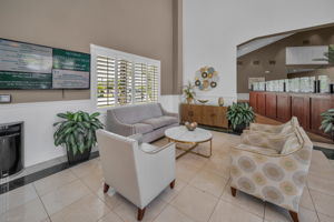 18-Clubhouse Foyer