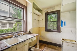Raymond Ave-S1908-013.jpg