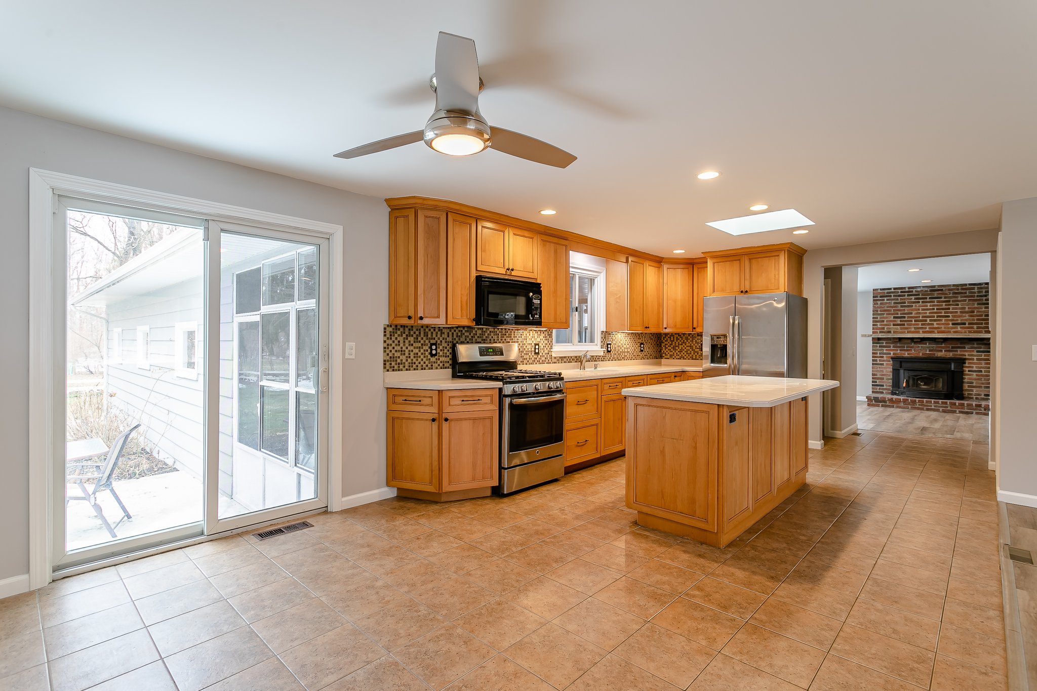 1132 Wall Rd, Webster, NY 14580, USA Photo 13