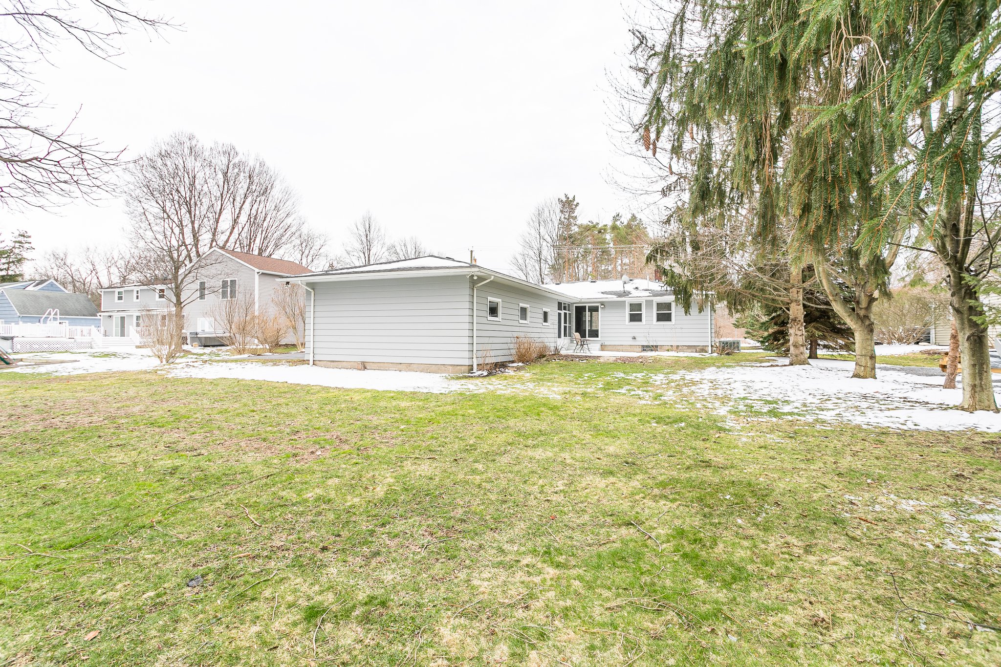 1132 Wall Rd, Webster, NY 14580, USA Photo 5
