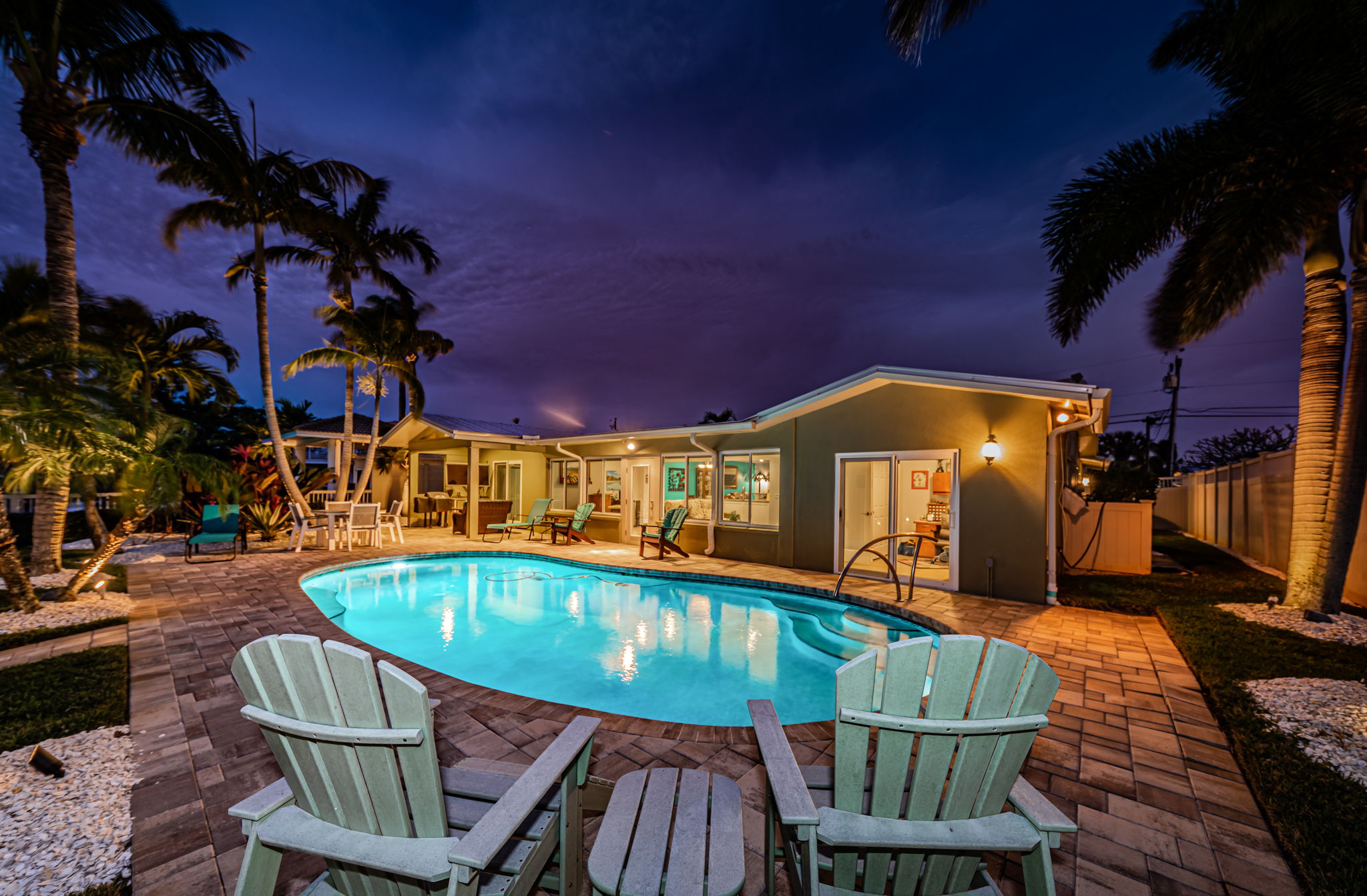 Patio and Pool11