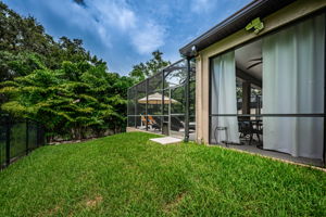 Fenced Yard2