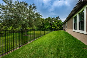 Fenced Yard1