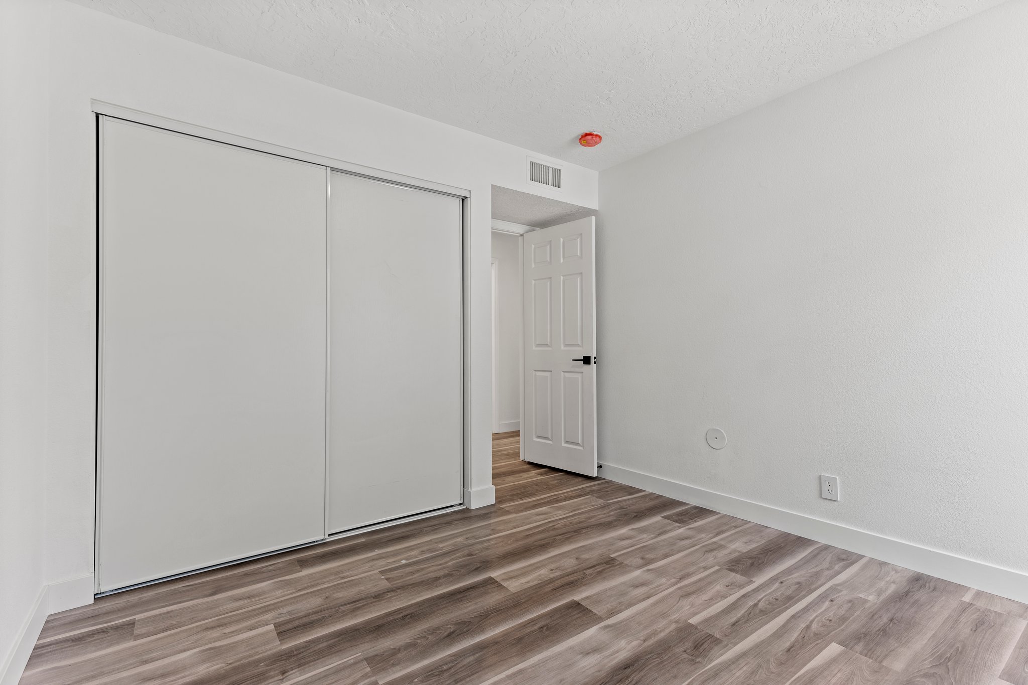11324 Wilbur Ave, Northridge, CA 91326, USA Photo 37