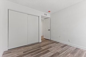 11324 Wilbur Ave, Northridge, CA 91326, USA Photo 36