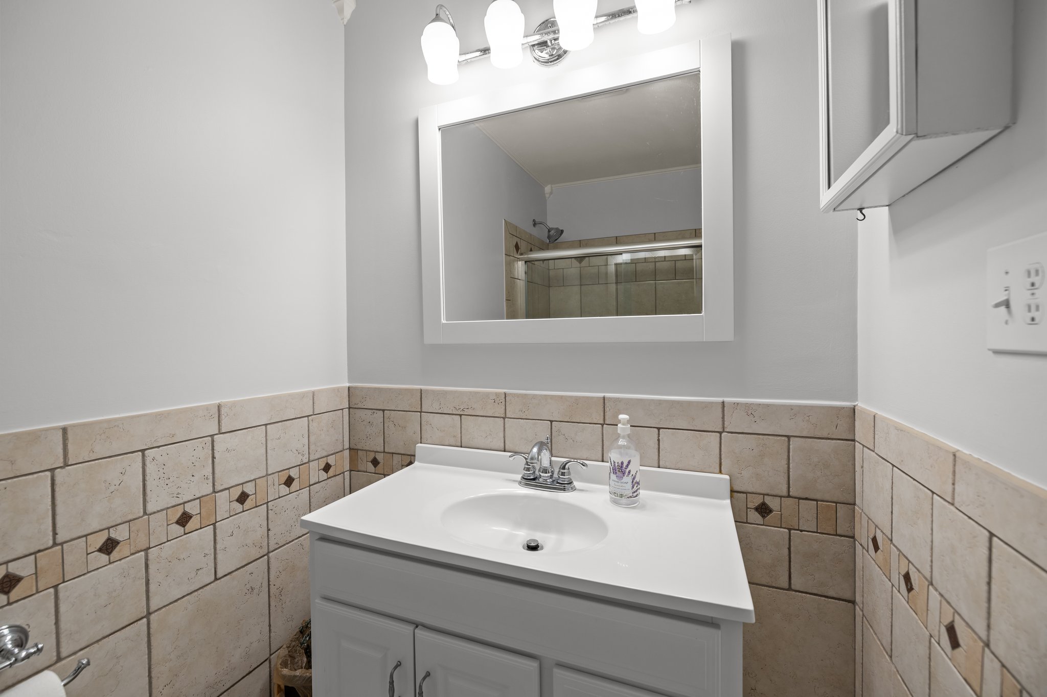  Photo 23