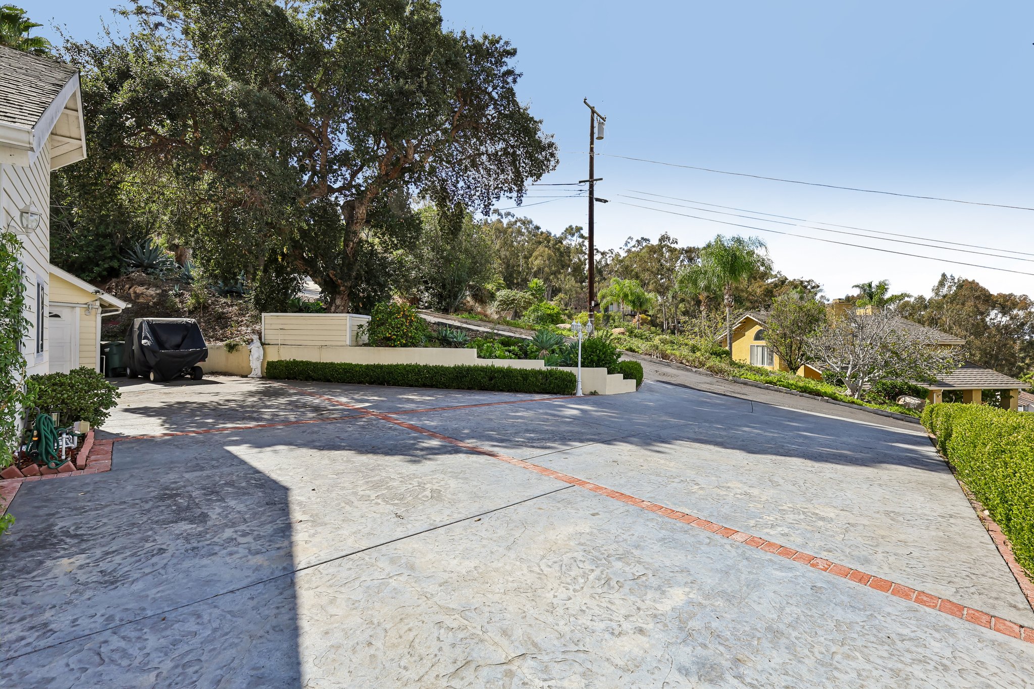 Emerald Heights Rd-S2310-002.jpg