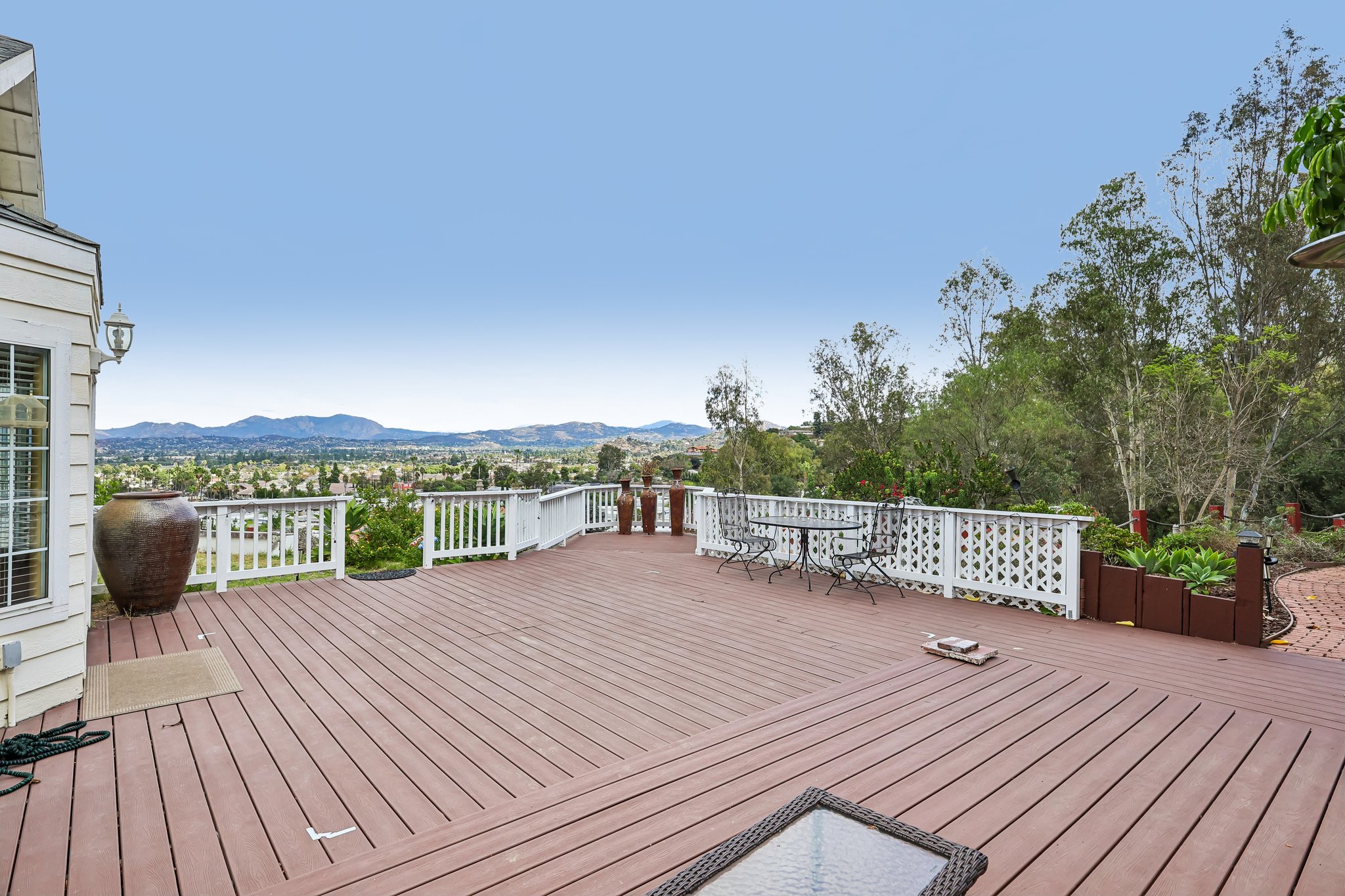 Emerald Heights Rd-S2310-047.jpg