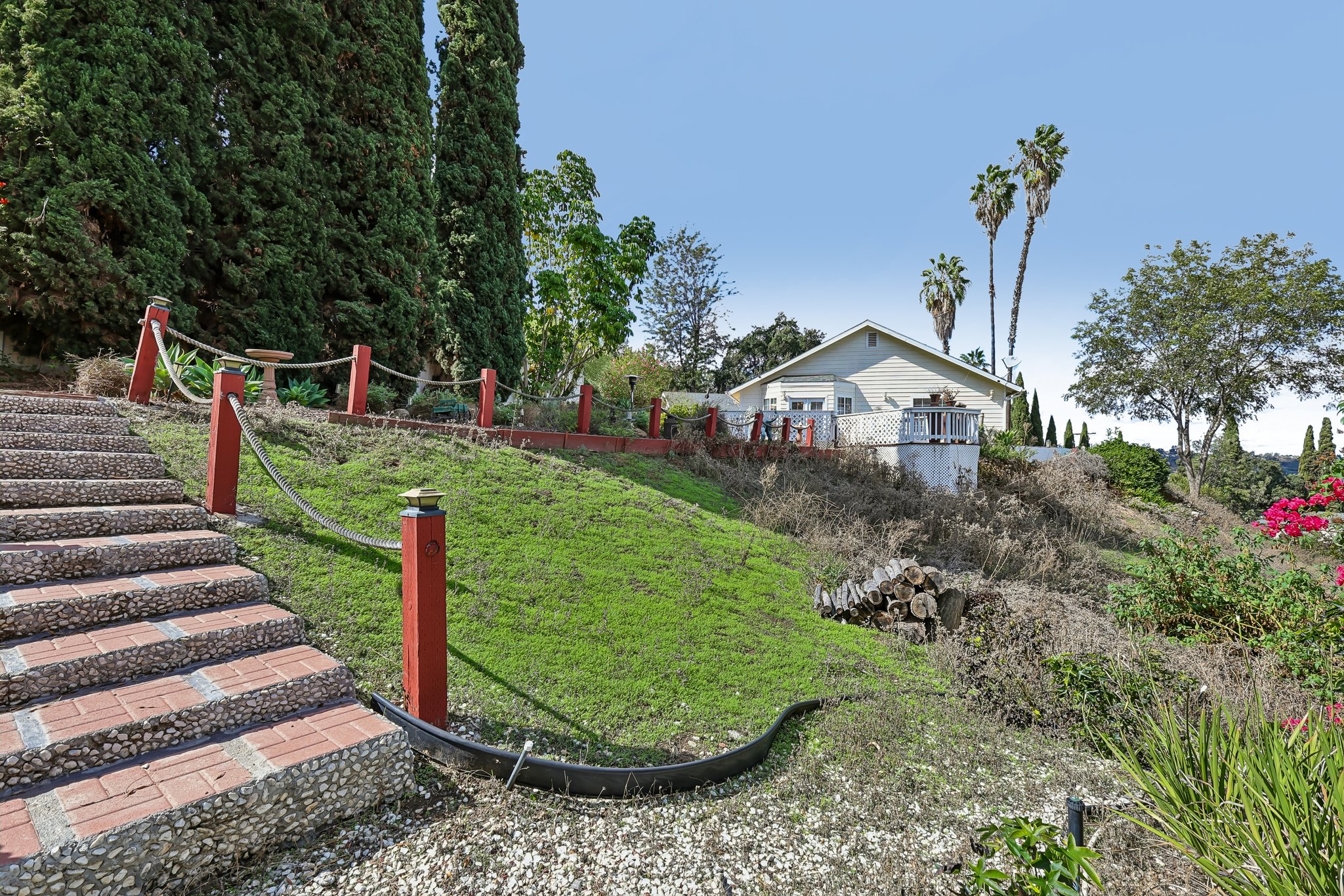 Emerald Heights Rd-S2310-057.jpg